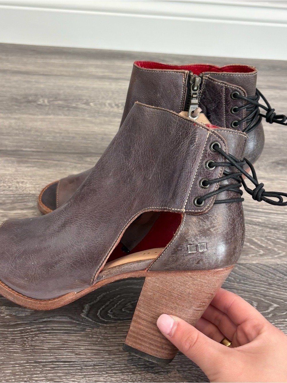 Bed Stu Peep Toe Ankle Boots Distressed Leather Side Zip Lace Up Size 10 NWT